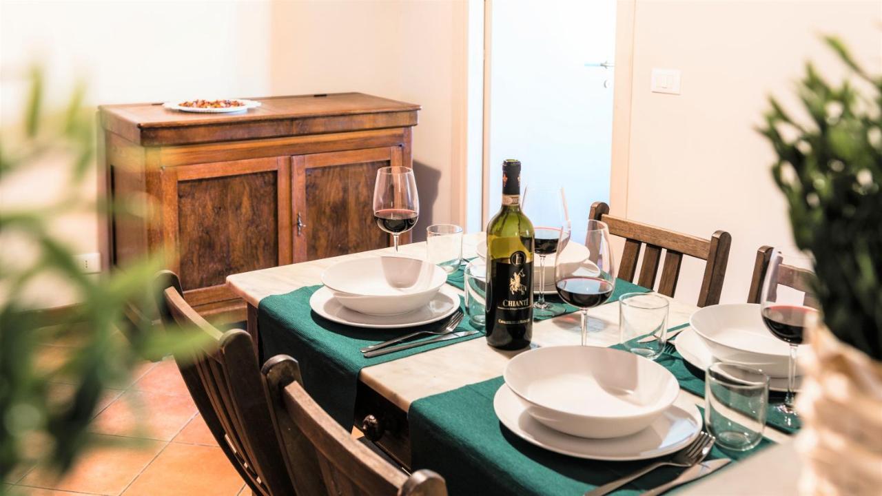 Hostly - La Pera Suite Apartment - 2 Bedrooms, Full Center Pisa Exterior foto