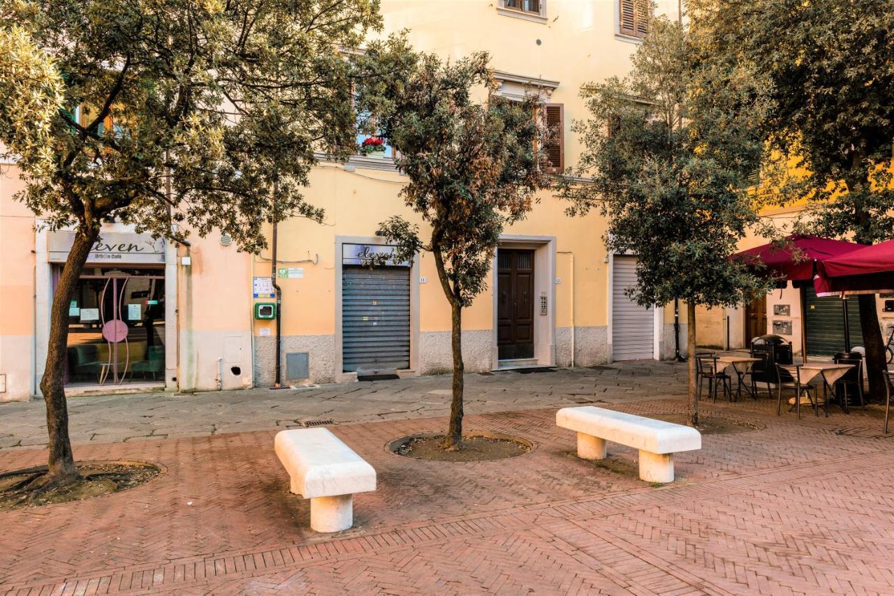Hostly - La Pera Suite Apartment - 2 Bedrooms, Full Center Pisa Exterior foto